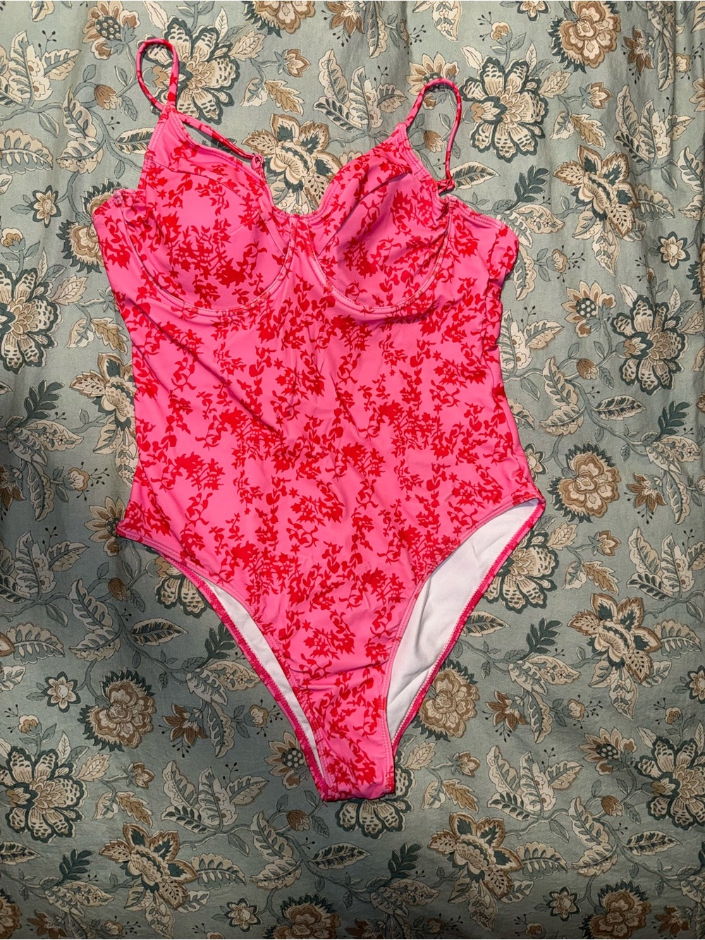 Cupshe One-Piece Floral Swimsuit